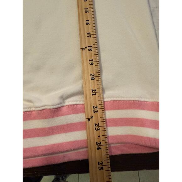 Hello Kitty Women’s Size XS White Pink Graphic Sweatshirt Crewneck Sanrio Cute - Picture 7 of 7